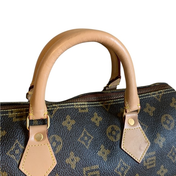 Leather Elegant Brown Monogram Duffel Bag - Picture 6 of 14